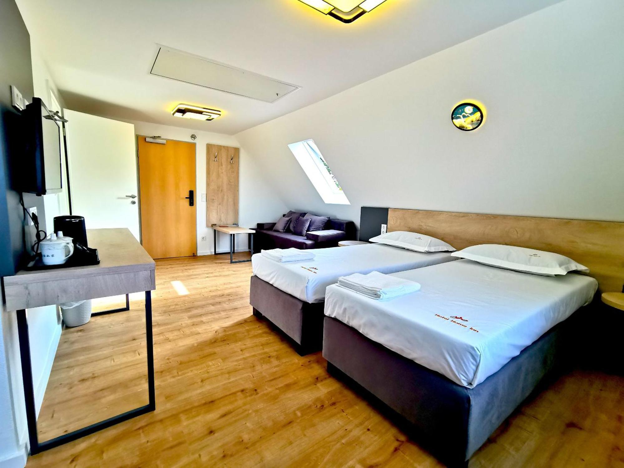 Home Inn Hotel Dormagen Eksteriør bilde